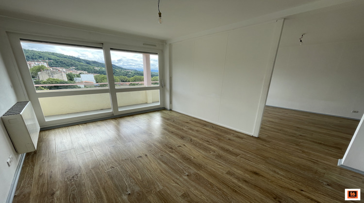 Ma-Cabane - Vente Appartement Thiers, 42 m²