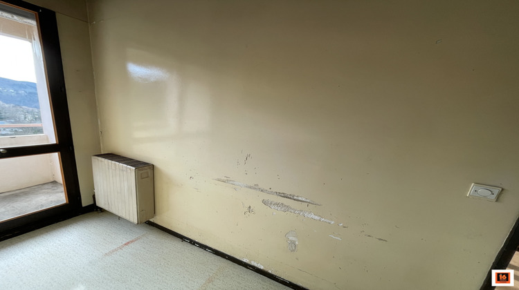 Ma-Cabane - Vente Appartement Thiers, 44 m²