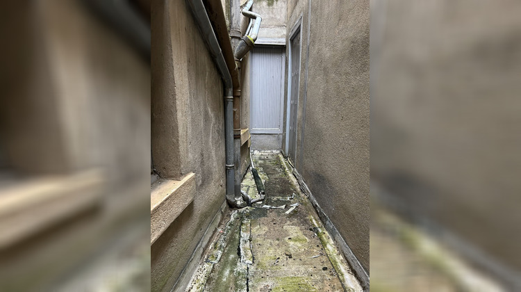 Ma-Cabane - Vente Appartement THIERS, 51 m²