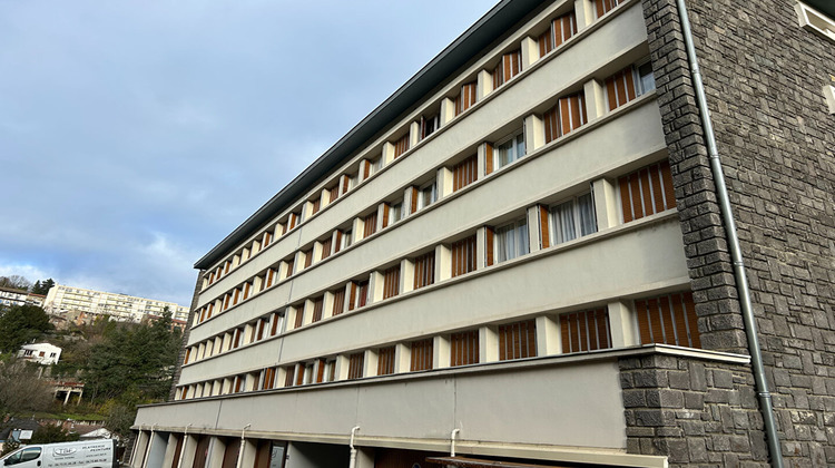 Ma-Cabane - Vente Appartement THIERS, 50 m²