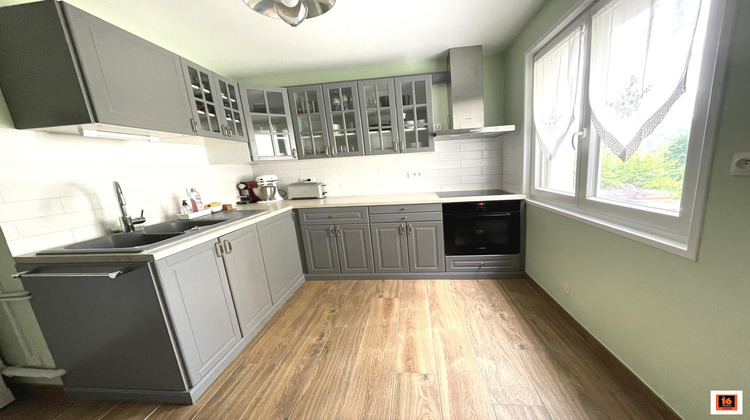 Ma-Cabane - Vente Appartement Thiers, 91 m²