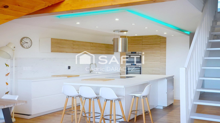 Ma-Cabane - Vente Appartement Thoiry, 146 m²