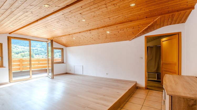 Ma-Cabane - Vente Appartement Thollon-les-Mémises, 77 m²