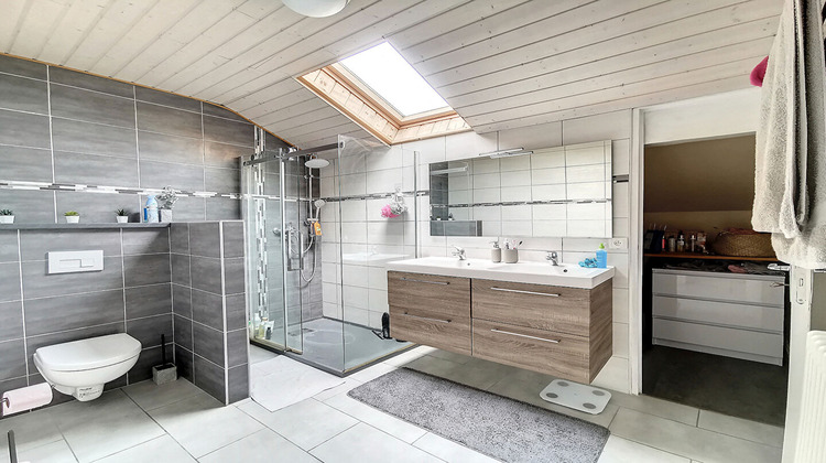 Ma-Cabane - Vente Appartement THONON-LES-BAINS, 112 m²