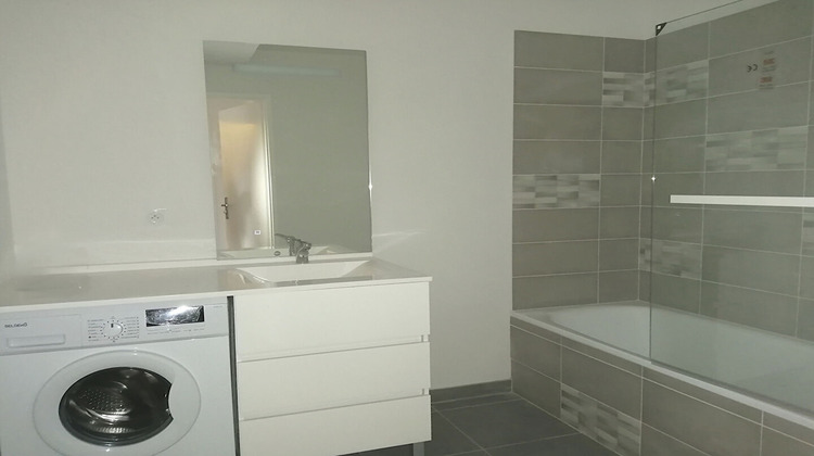 Ma-Cabane - Vente Appartement THONON-LES-BAINS, 58 m²