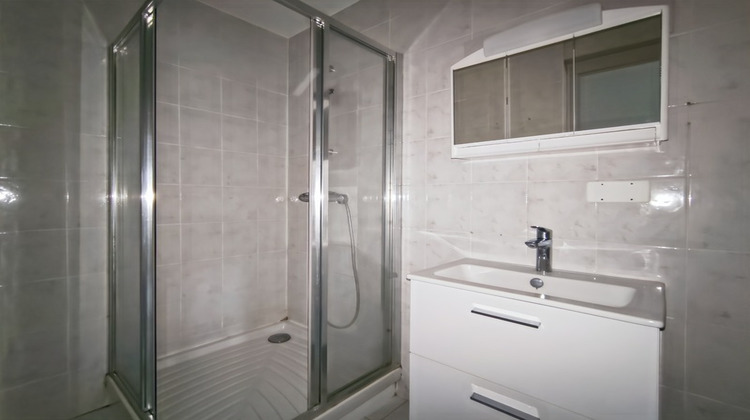 Ma-Cabane - Vente Appartement THONON LES BAINS, 64 m²