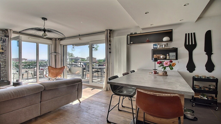 Ma-Cabane - Vente Appartement THONON-LES-BAINS, 78 m²