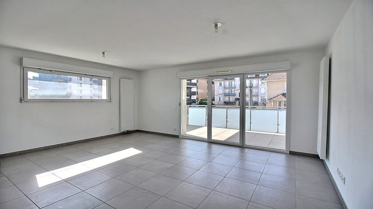 Ma-Cabane - Vente Appartement THONON-LES-BAINS, 65 m²