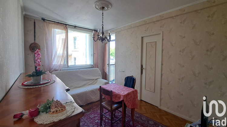 Ma-Cabane - Vente Appartement Thouars, 56 m²