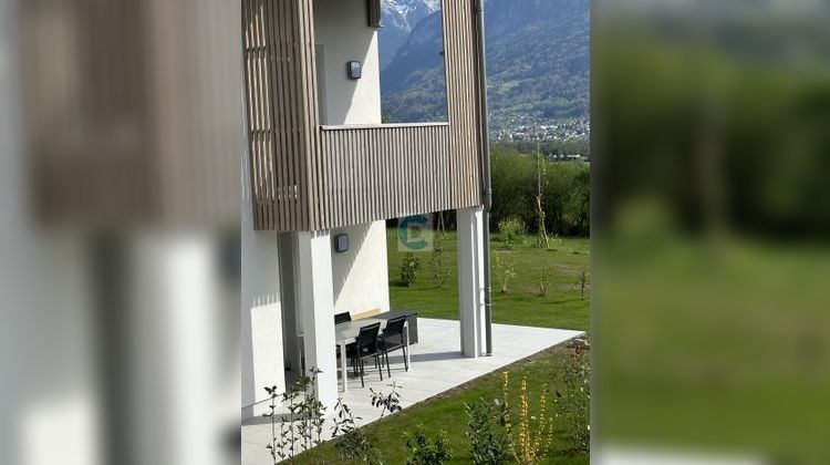 Ma-Cabane - Vente Appartement Thyez, 85 m²