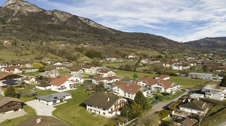 Ma-Cabane - Vente Appartement Thyez, 56 m²