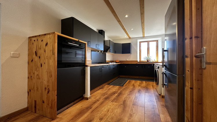 Ma-Cabane - Vente Appartement Thyez, 69 m²