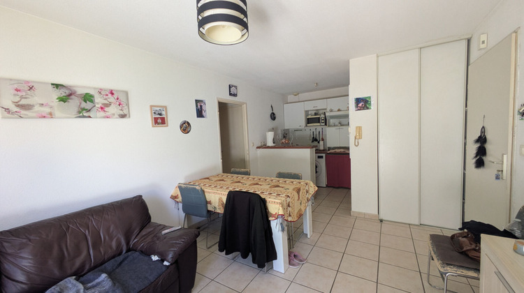 Ma-Cabane - Vente Appartement TONNAY-CHARENTE, 39 m²