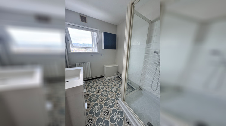 Ma-Cabane - Vente Appartement TOULON, 85 m²