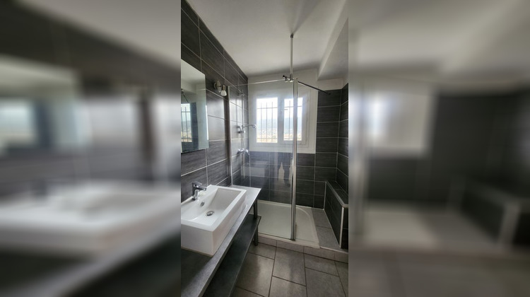 Ma-Cabane - Vente Appartement TOULON, 68 m²