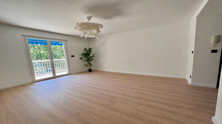 Ma-Cabane - Vente Appartement Toulon, 63 m²