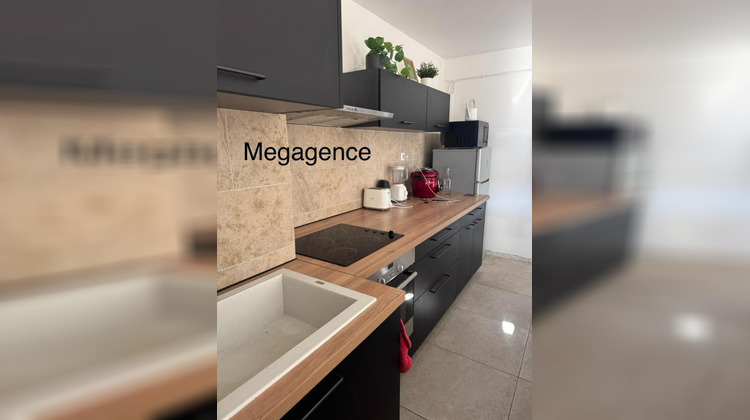 Ma-Cabane - Vente Appartement TOULON, 65 m²