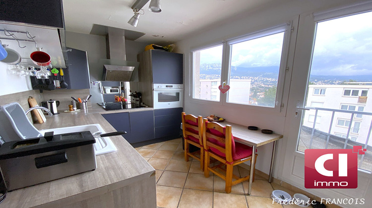 Ma-Cabane - Vente Appartement TOULON, 59 m²