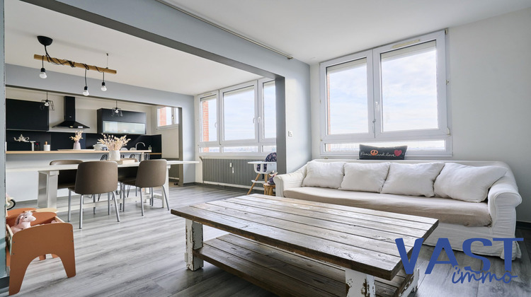 Ma-Cabane - Vente Appartement Tourcoing, 67 m²