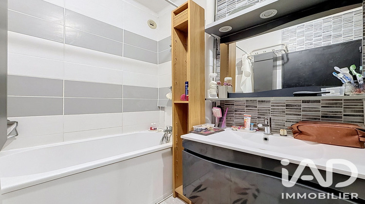 Ma-Cabane - Vente Appartement Tourcoing, 60 m²