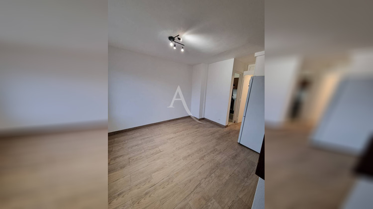 Ma-Cabane - Vente Appartement TOURNAN-EN-BRIE, 49 m²