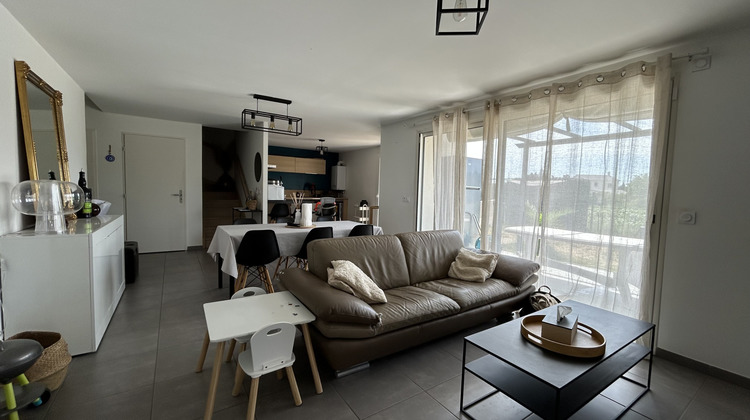 Ma-Cabane - Vente Appartement Tournon-sur-Rhône, 83 m²