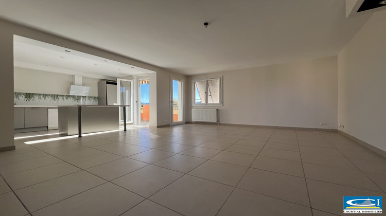 Ma-Cabane - Vente Appartement Tournon-sur-Rhône, 83 m²