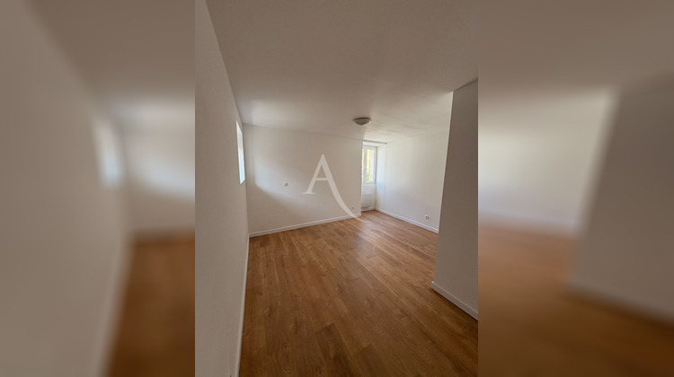 Ma-Cabane - Vente Appartement TREFFIEUX, 51 m²