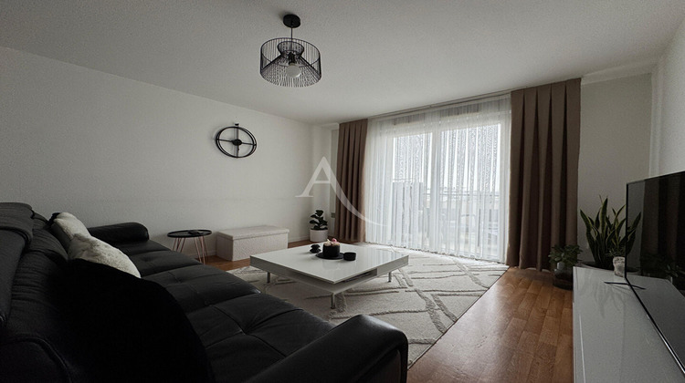 Ma-Cabane - Vente Appartement TRELAZE, 62 m²