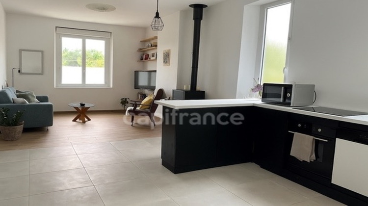 Ma-Cabane - Vente Appartement TREMUSON, 100 m²