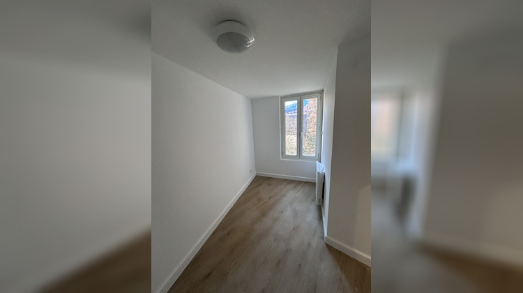 Ma-Cabane - Vente Appartement Trets, 42 m²