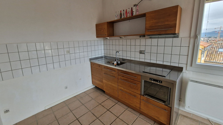 Ma-Cabane - Vente Appartement TRETS, 56 m²