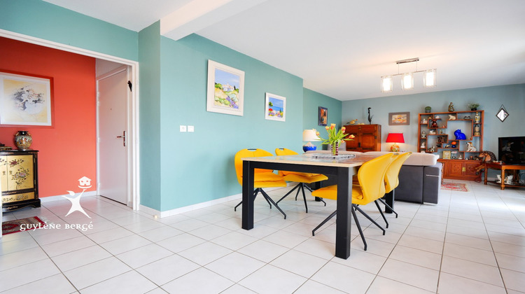 Ma-Cabane - Vente Appartement UCHAUD, 82 m²