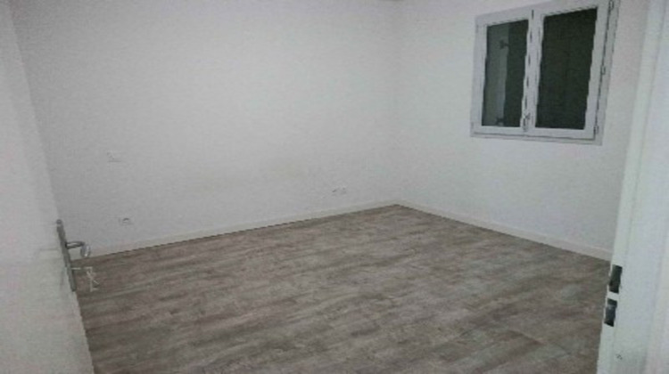 Ma-Cabane - Vente Appartement USTARITZ, 42 m²