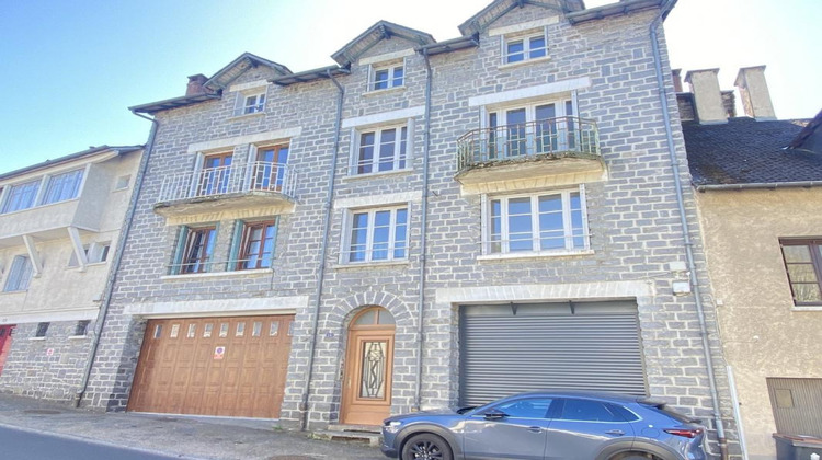 Ma-Cabane - Vente Appartement UZERCHE, 82 m²