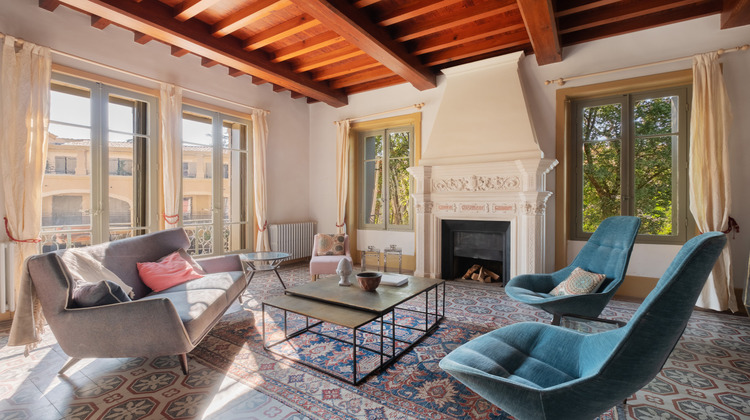 Ma-Cabane - Vente Appartement Uzès, 217 m²