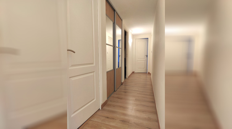Ma-Cabane - Vente Appartement VAIRES-SUR-MARNE, 111 m²