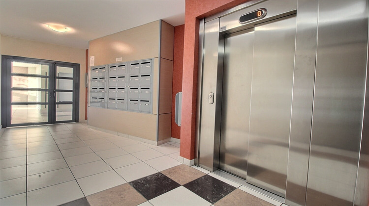 Ma-Cabane - Vente Appartement Valenciennes, 68 m²