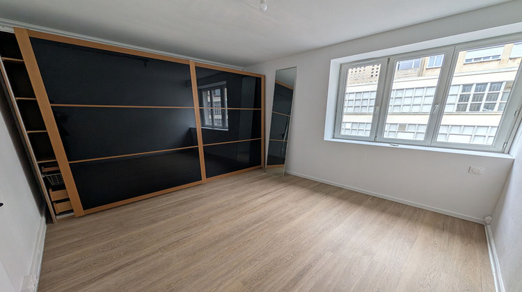 Ma-Cabane - Vente Appartement VALENCIENNES, 77 m²