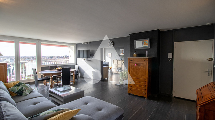 Ma-Cabane - Vente Appartement VALENCIENNES, 73 m²