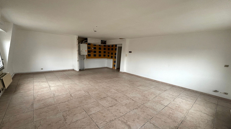 Ma-Cabane - Vente Appartement VALENCIENNES, 40 m²