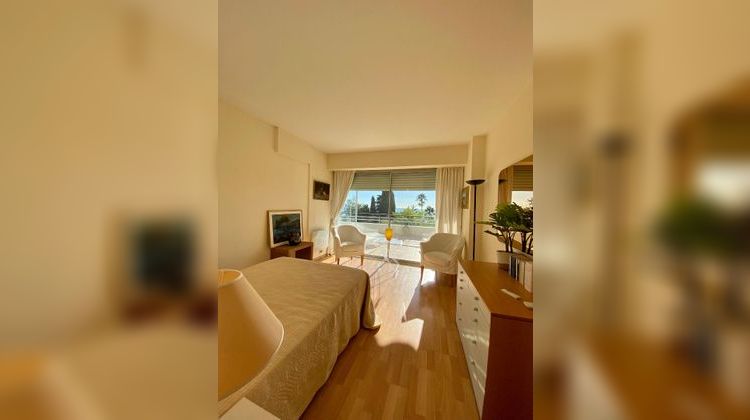 Ma-Cabane - Vente Appartement VALLAURIS, 107 m²