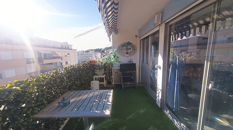Ma-Cabane - Vente Appartement VALLAURIS, 46 m²