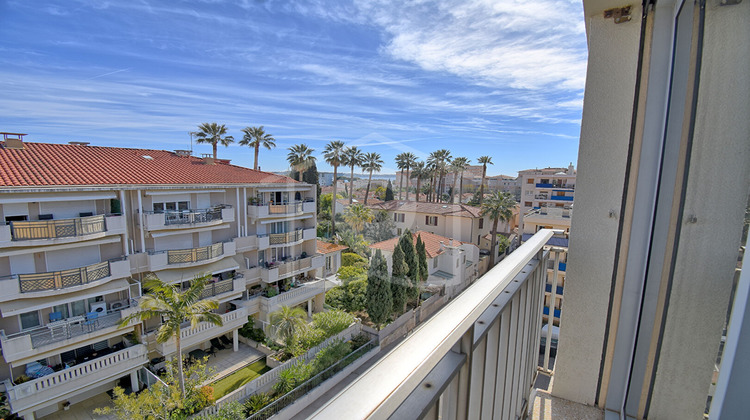 Ma-Cabane - Vente Appartement VALLAURIS, 50 m²