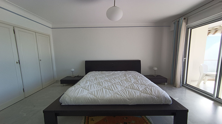 Ma-Cabane - Vente Appartement VALLAURIS, 68 m²