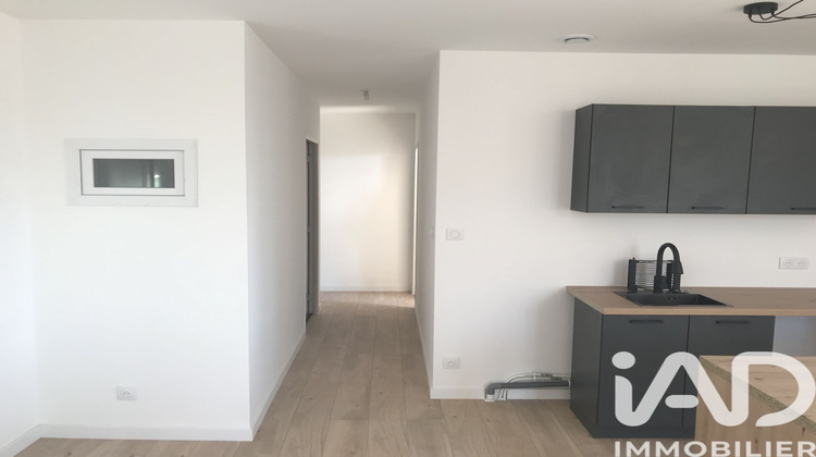 Ma-Cabane - Vente Appartement Vallon-Pont-d'Arc, 64 m²