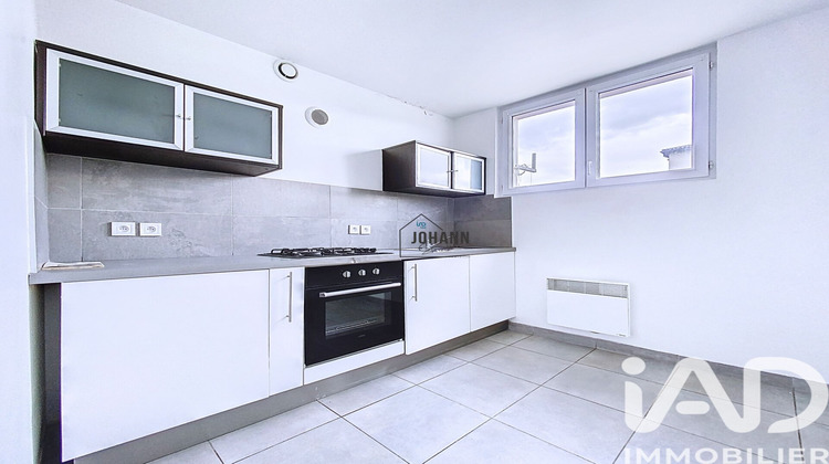 Ma-Cabane - Vente Appartement Valréas, 59 m²