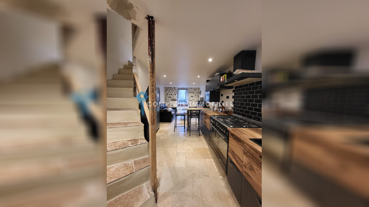 Ma-Cabane - Vente Appartement Vals-les-Bains, 61 m²