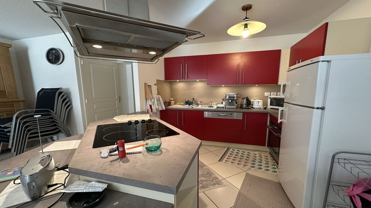 Ma-Cabane - Vente Appartement VALS LES BAINS, 71 m²