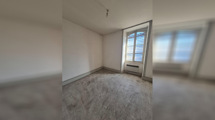 Ma-Cabane - Vente Appartement Vals-les-Bains, 70 m²